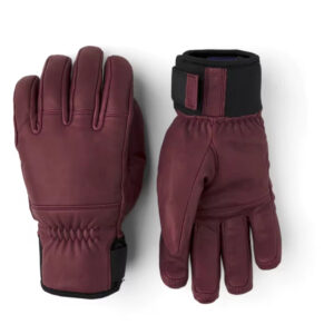 Winter Ski Gloves Men and Women Leather Gloves Mittens With Wrist Strap Outdoor Sports Safety Football Ski Gloves From Pakistan